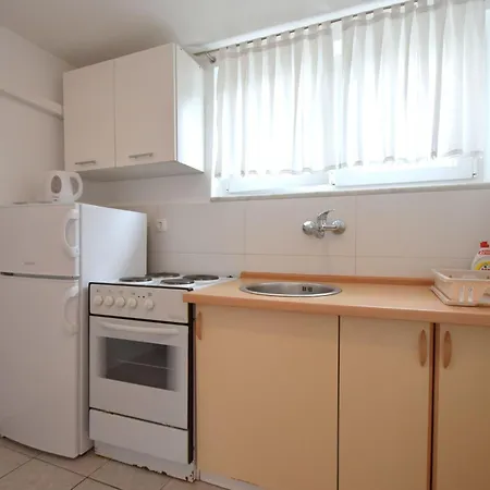 Daire Julia3 Mit Eigener Terrasse By Interhome *